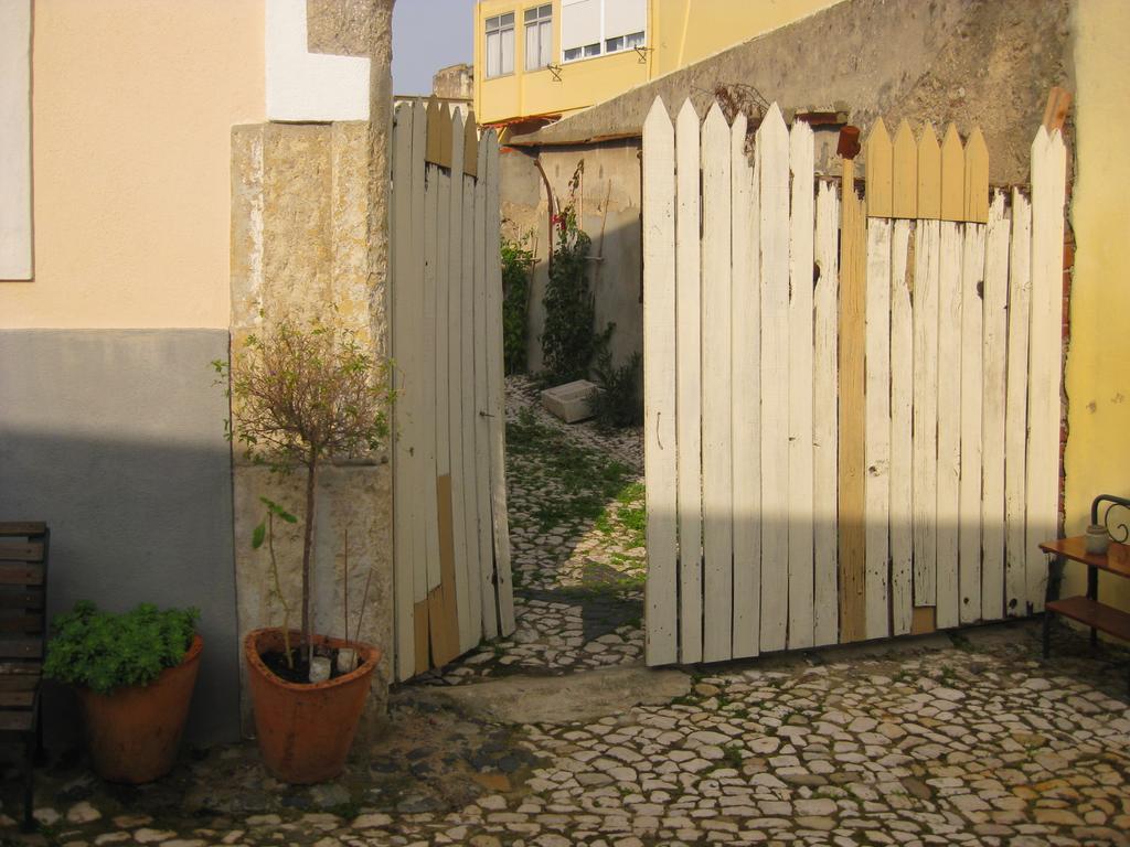 Apartmán The Back Yard Nest Lisboa Pokoj fotografie